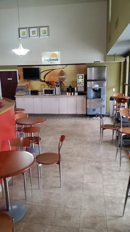 布埃纳帕克戴斯酒店 博伟公园 外观 照片